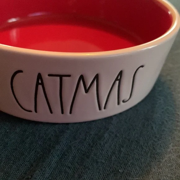 Rae Dunn, Cat Bowl, Merry Catmas, Never used - Picture 3 of 5